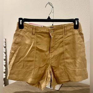 NWT Social Standard by Sanctuary Ladies Fortune Short